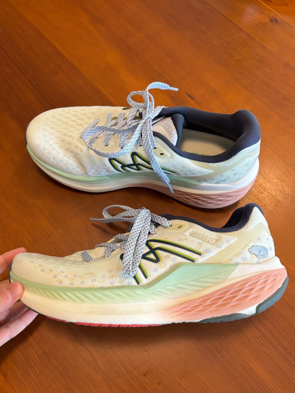 Kahru Running Shoes, W10.5